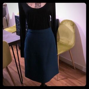 Green a-line skirt with pockets
